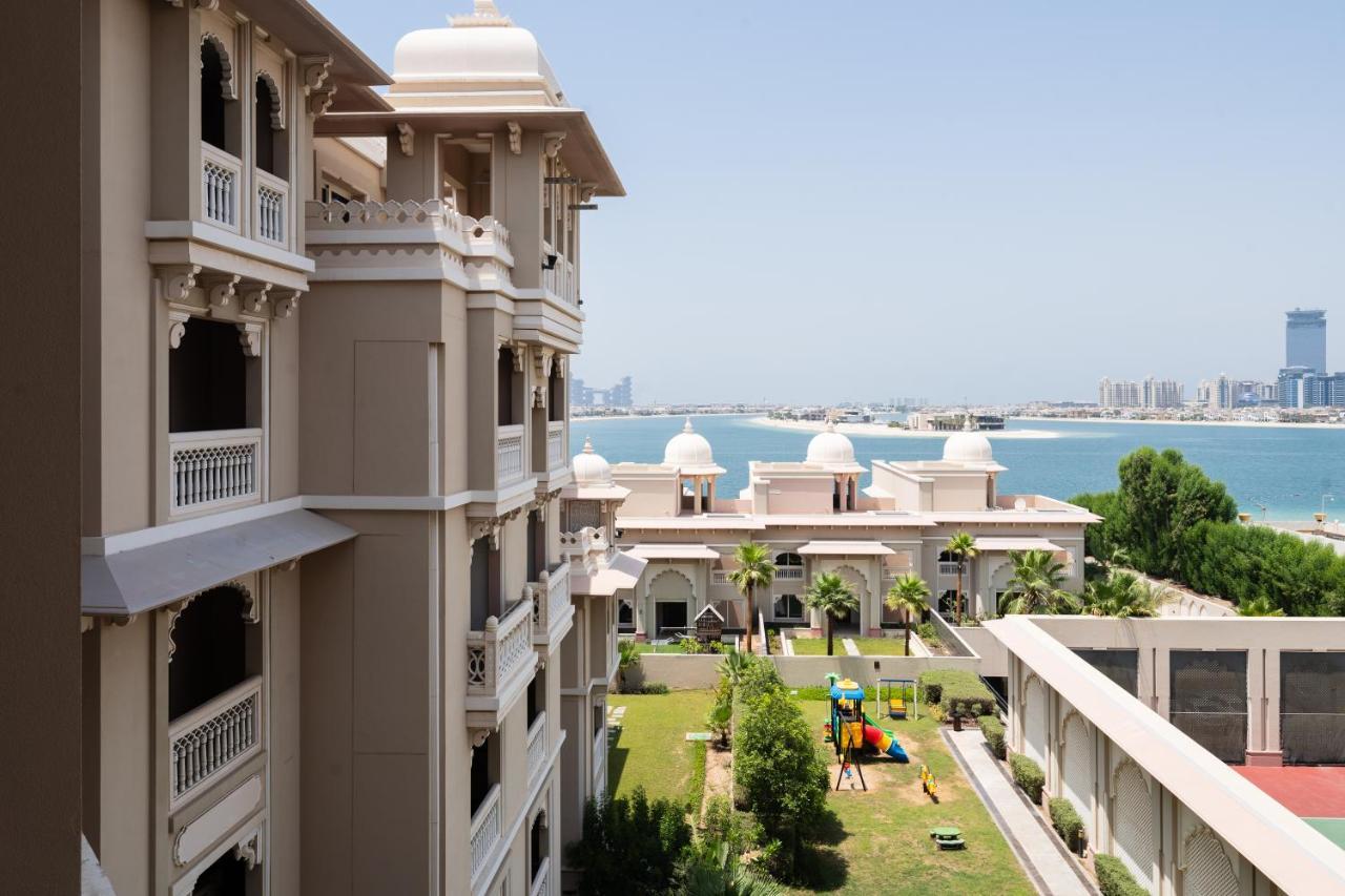 Apartment Grandeur Palm Jumeirah Beachfront & Pool *