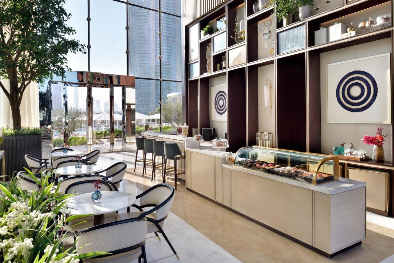 Hotell Address Sky View 5*