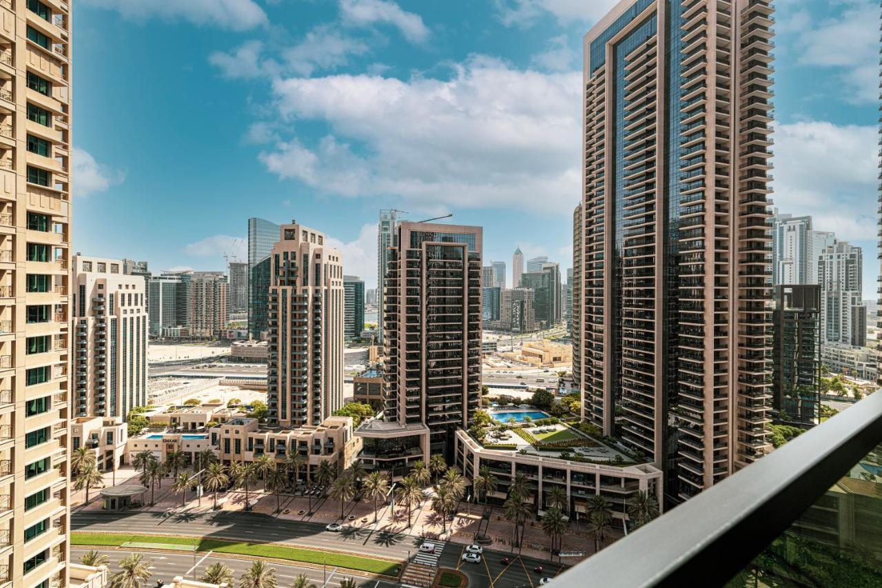 Apartemen Magnificent Brand New Lux 2 Bedroom Opera District Dubai