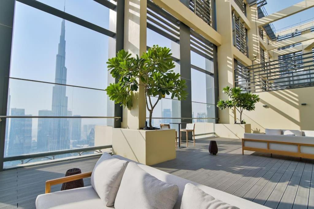 Luxury 2br High Floor Apt. W/ Burj Khalifa View With Laser Light Show And Dancing Fountain View Lejlighed *