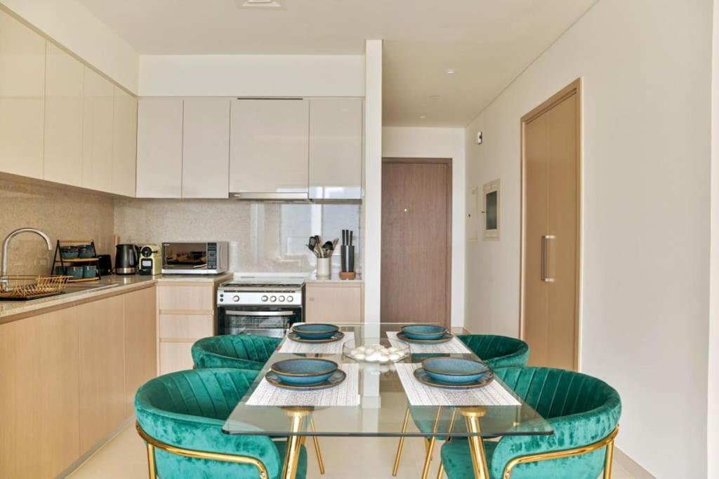 Lejlighed Luxury 2br High Floor Apt. W/ Burj Khalifa View With Laser Light Show And Dancing Fountain View Dubai