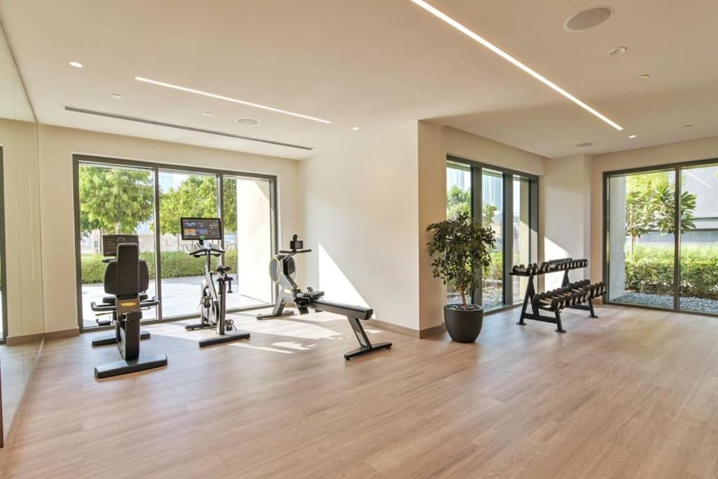Luxury 2br High Floor Apt. W/ Burj Khalifa View With Laser Light Show And Dancing Fountain View Apartamento *