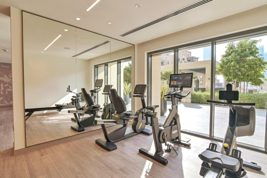 Apartamento Luxury 2br High Floor Apt. W/ Burj Khalifa View With Laser Light Show And Dancing Fountain View *