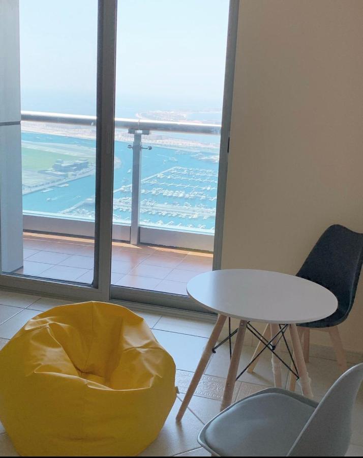 Ostello The Mood House I Marina Dubai