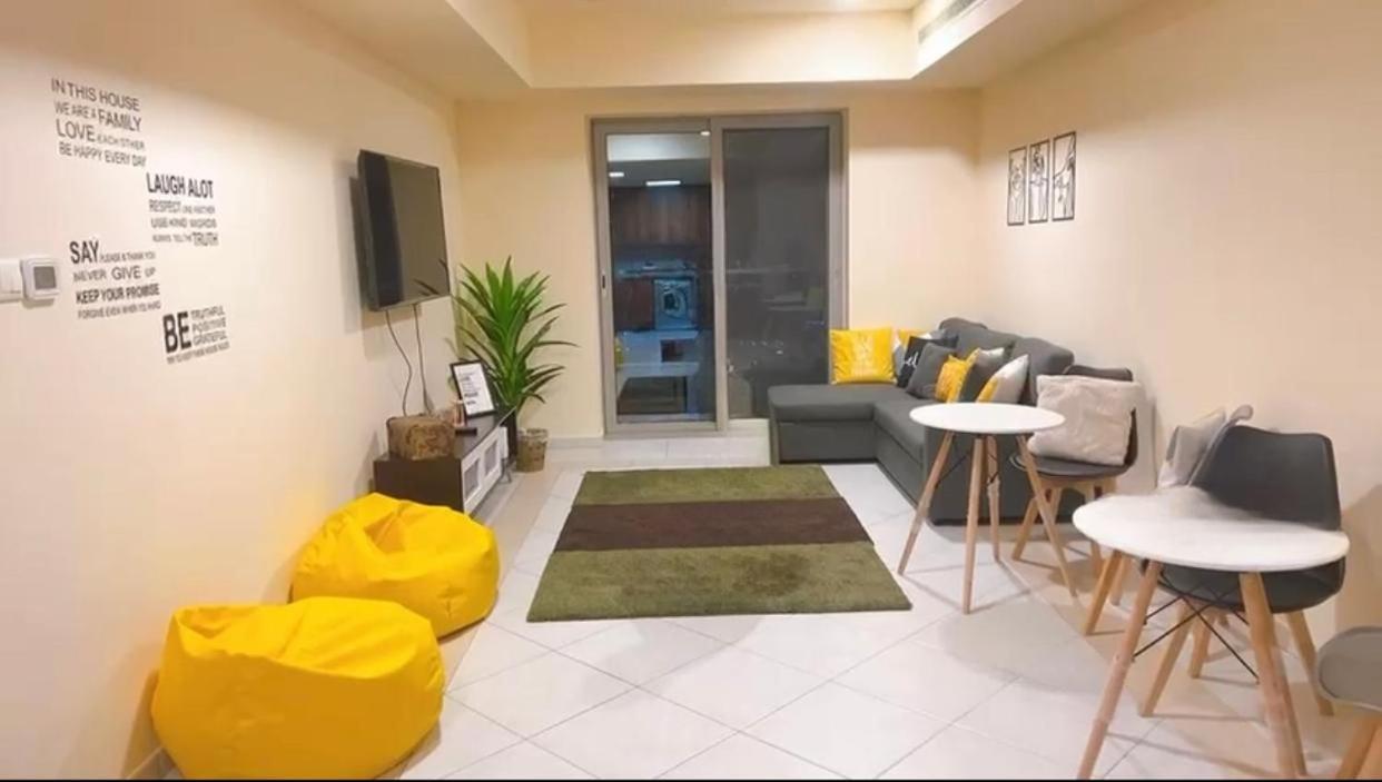 The Mood House I Marina Ostello Dubai
