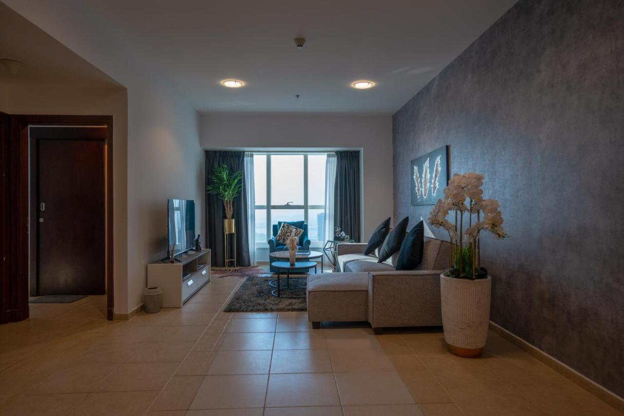 Elite 2br Luxurious Palm View In Marina Apartahotel Dubái
