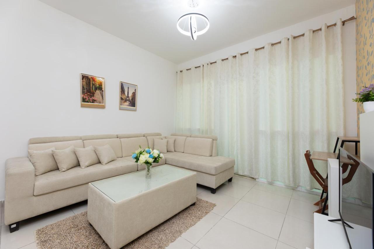 Apartemen A Place Like A In Marina *