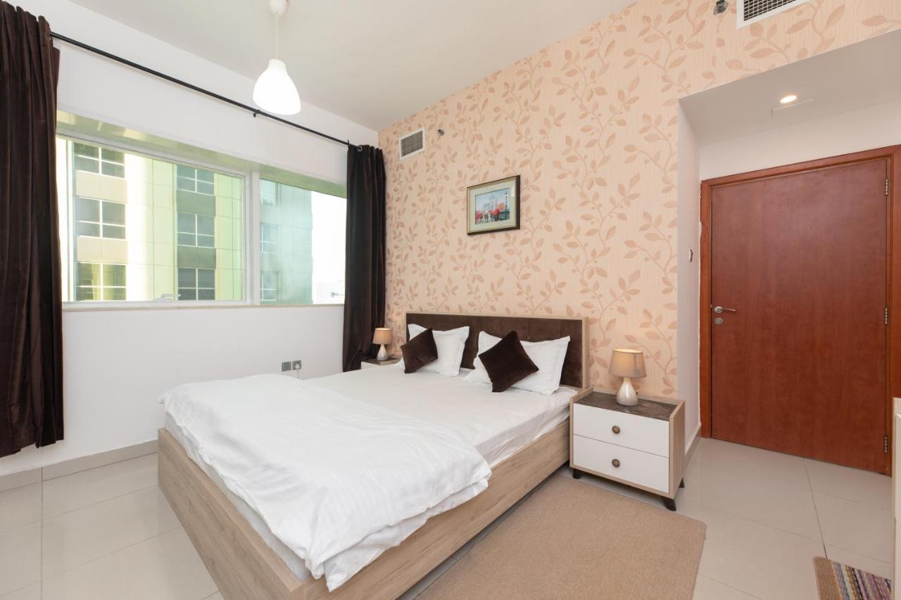 A Place Like A In Marina Apartemen