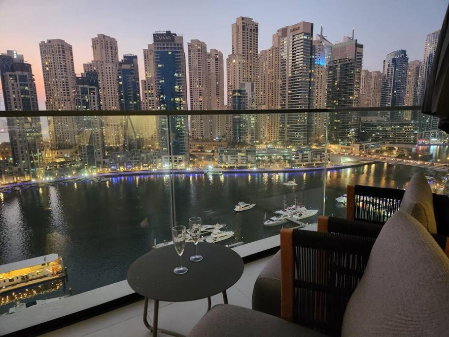 Vida Marina & Yacht Club, 1 Bedroom With Marina And Sea View Dubái