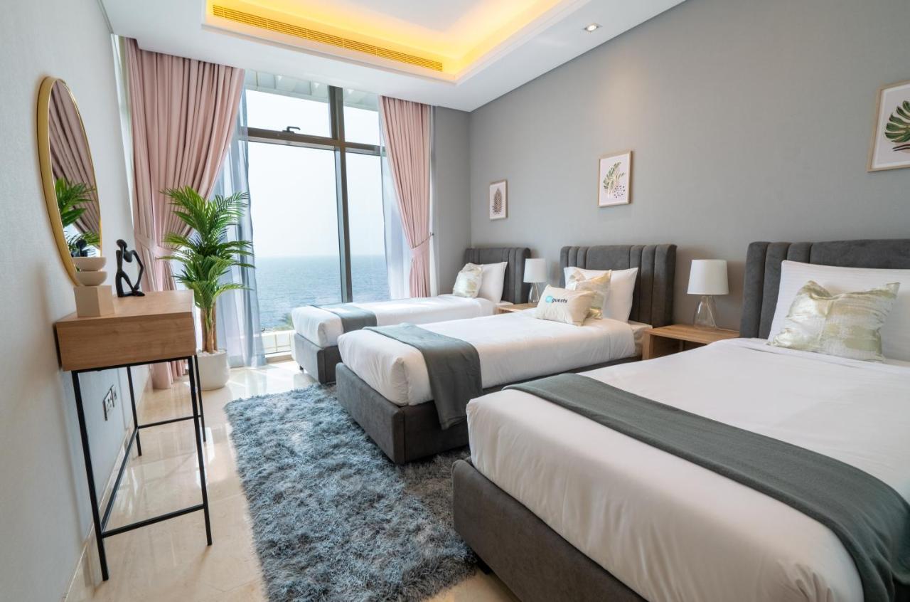 Appartement Higuests - Unparalleled Sea View From Unique Corner Unit Dubai