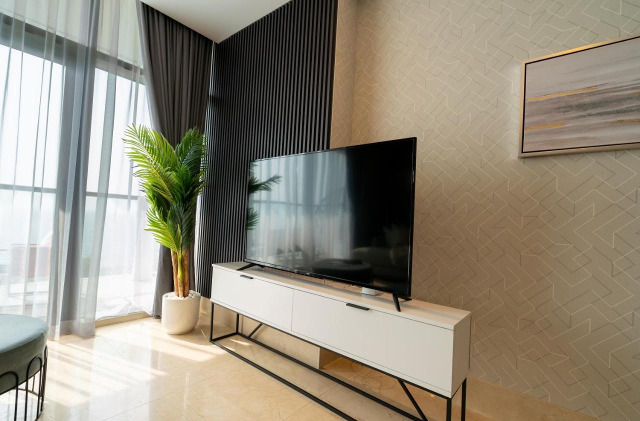 Higuests - Unparalleled Sea View From Unique Corner Unit Appartement Dubai