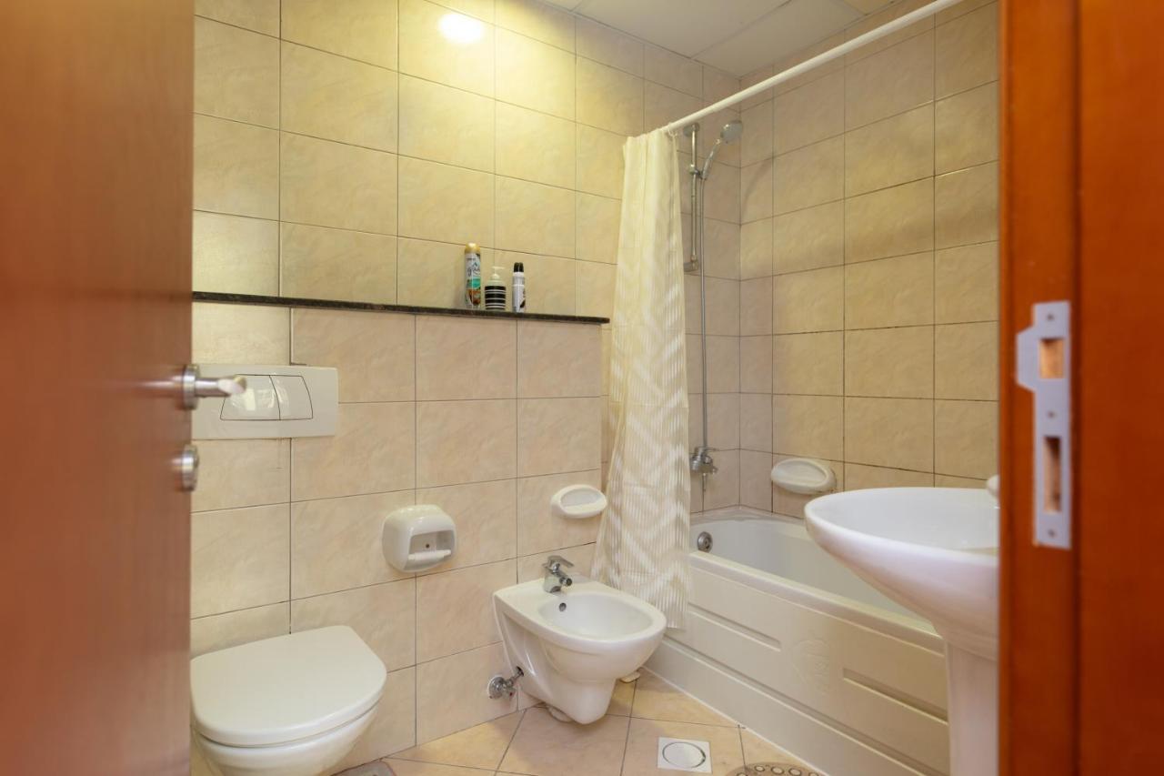 Apartemen A Place Like A In Marina