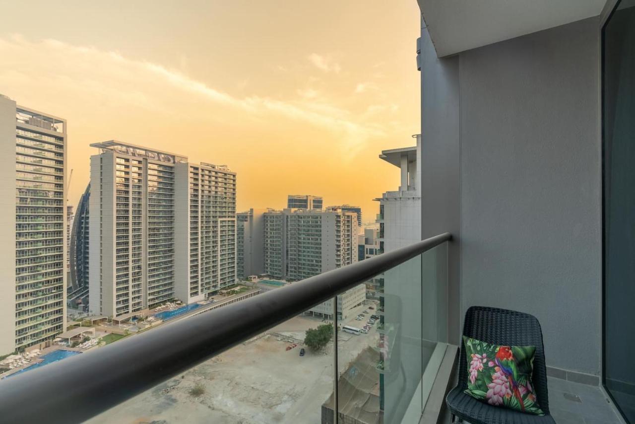 White Sage - Luxury A Few Minutes Away From Mall * Dubai