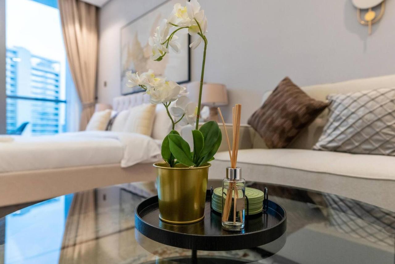 Apartment White Sage - Luxury A Few Minutes Away From Mall Dubai