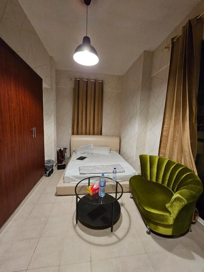 Cosy 2 Bedroom Apartment *