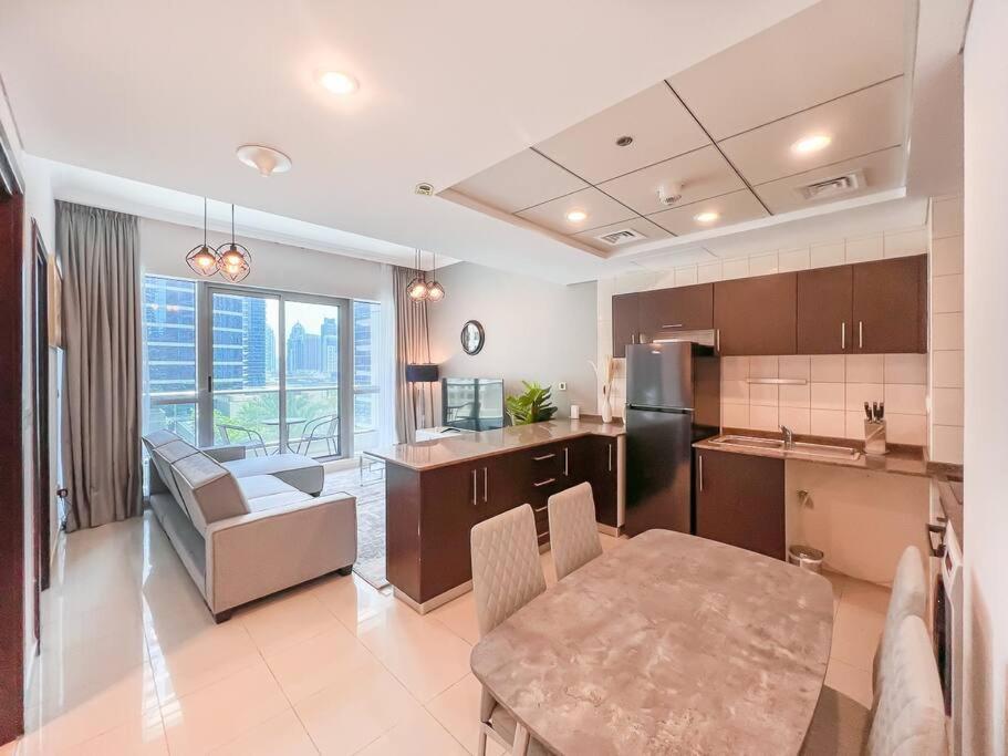 Stonetree - Furnished 1br Near Marina Walk *