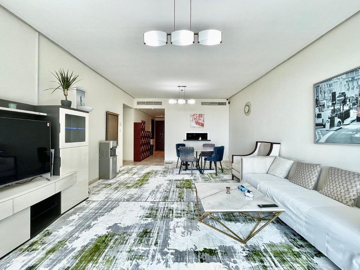 Ar Holiday Jbr Albergue Dubai