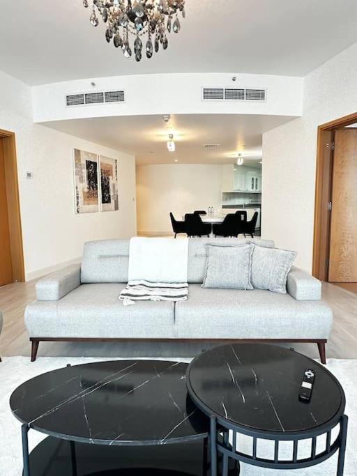 2 Bdr In Marina Terrace Marina Dubái