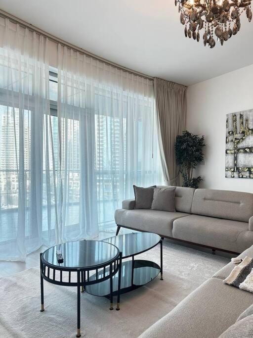 Apartamento 2 Bdr In Marina Terrace Marina Dubái