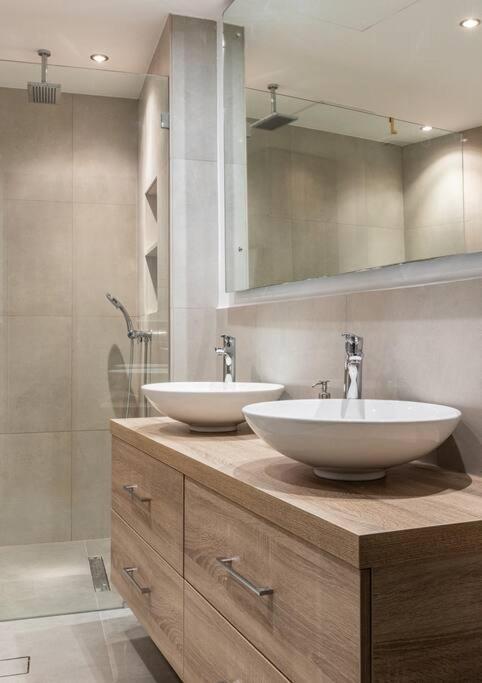 2 Bdr In Marina Terrace Marina * Dubái