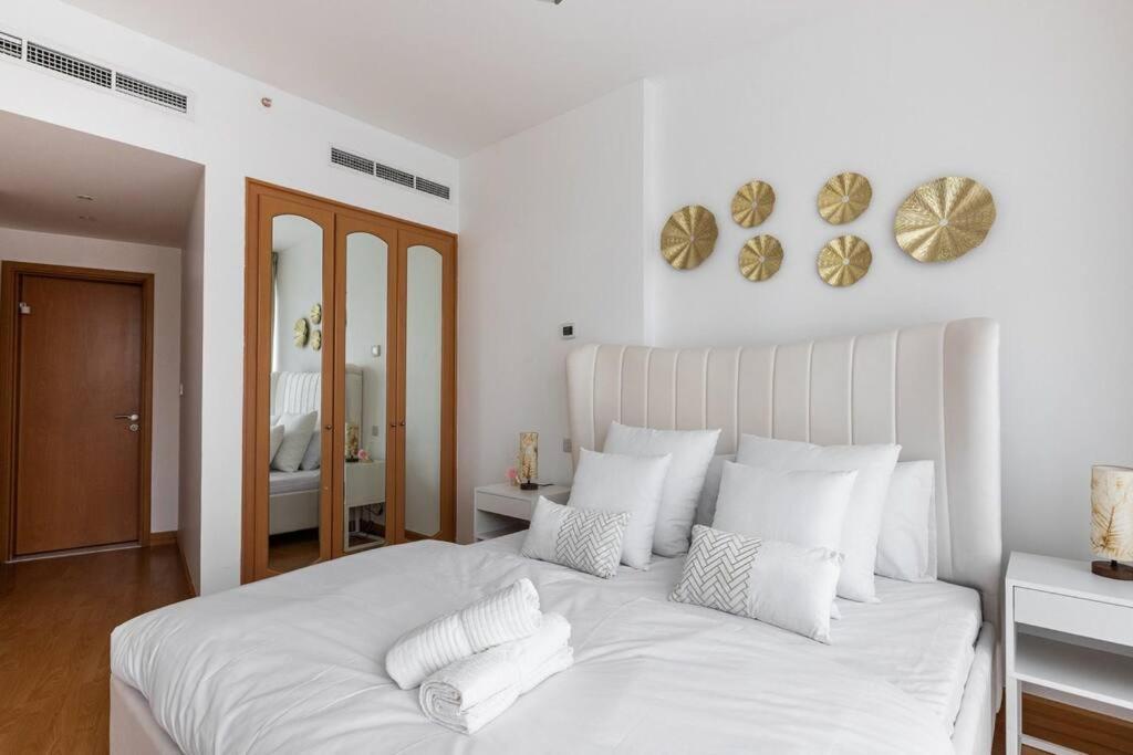 Apartamento 2 Bdr In Marina Terrace Marina Dubái