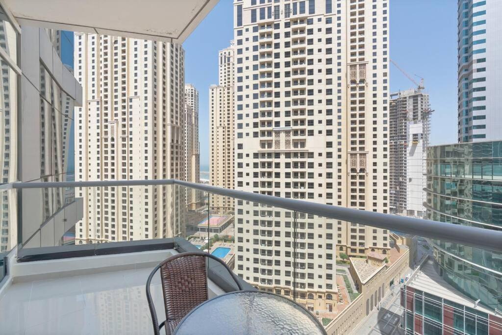 Stonetree - Modern 1 Bedroom In Marina * Dubai