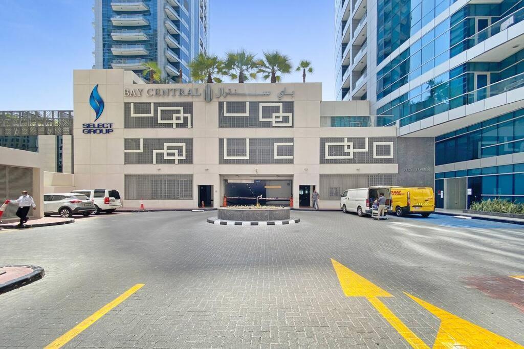 Stonetree - Modern 1 Bedroom In Marina * Dubai