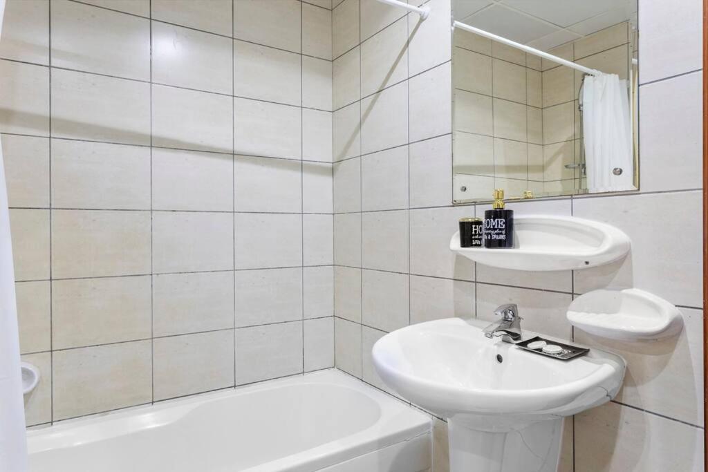 Apartamento Stonetree - Amazing 1br With Balcony *