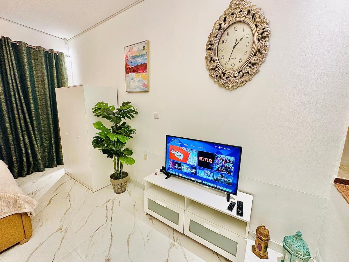 Diamond Crown - In Marina Apartment Dubai