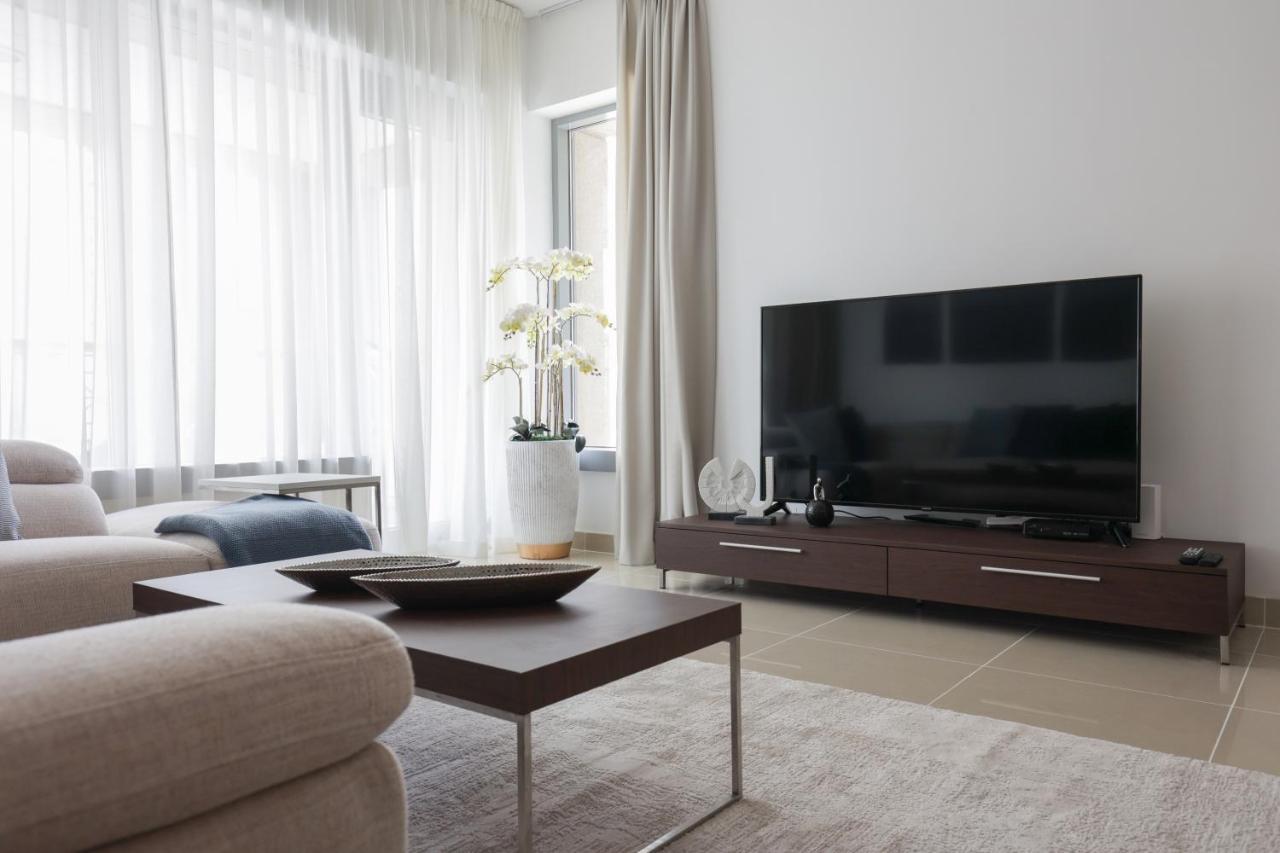 New Luxury 2bdr With Burj Khalifa And Fountain View Apartment *