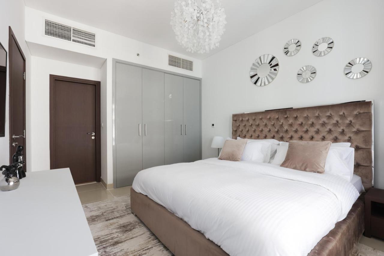 New Luxury 2bdr With Burj Khalifa And Fountain View Apartment Dubai