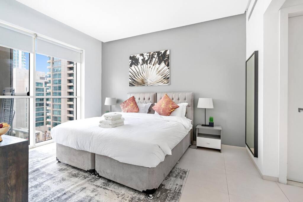 Apartamento Stonetree - West Avenue 1 Br- Close To Marina Mall & Metro *