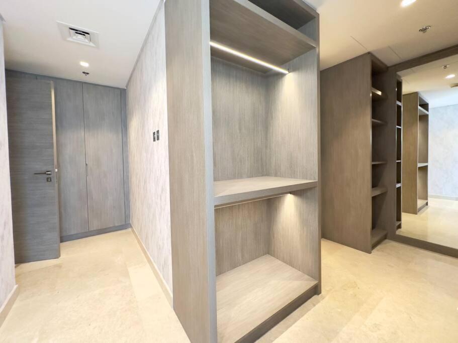 Apartamento Dar Vacation - Luxury 2br - Skyline View Near Burj Khalifa Dubái
