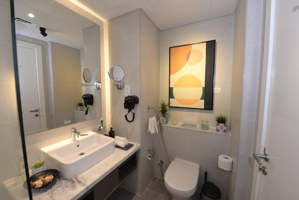 Luxury Business Bay With Breathtaking Views. Lägenhet *