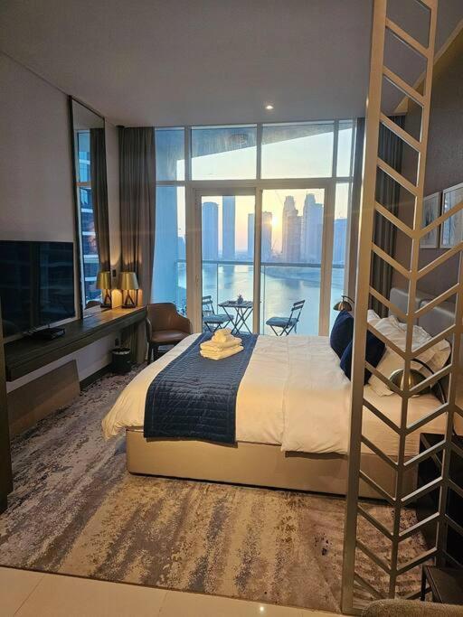 Luxury Business Bay With Breathtaking Views. Lägenhet *