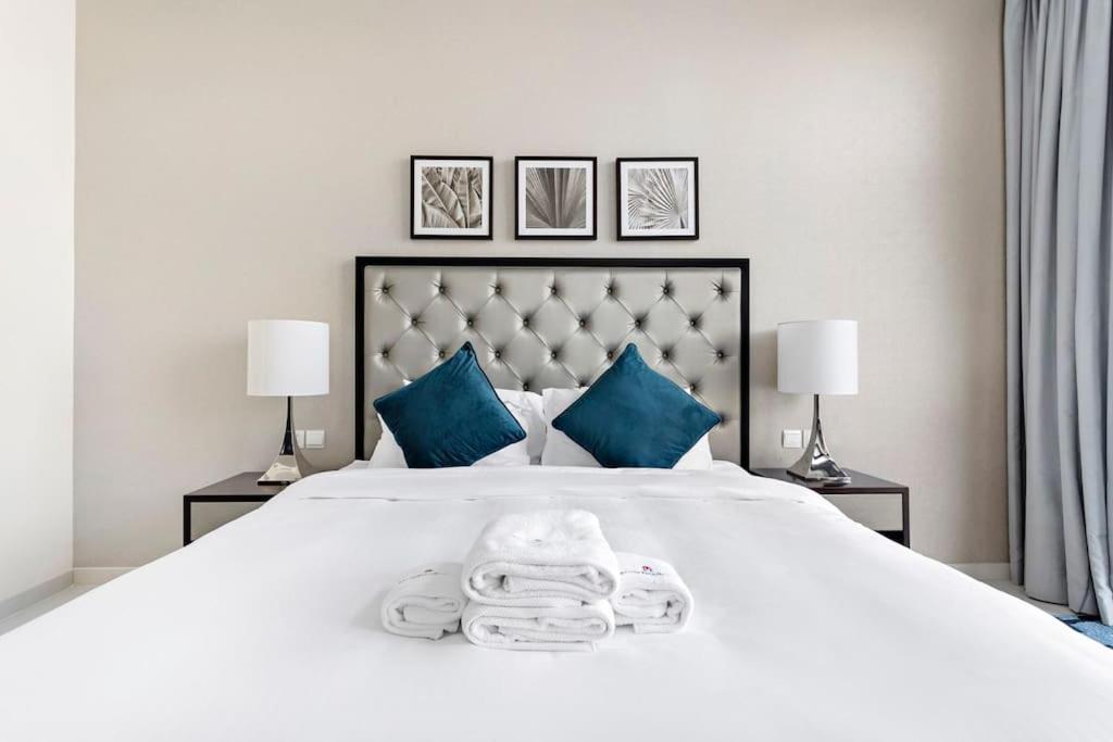 Stonetree - Furnished 1br In Celestia B