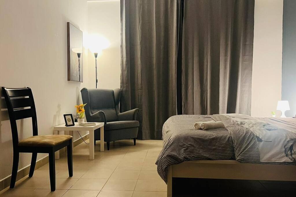 One Bedroom In Marina Near Blue Water Apartment *