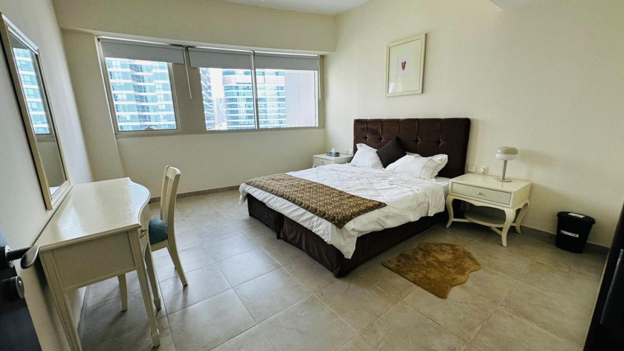 Apartamento Lakeshore Towers, Cluster Y , Jlt, 1bhk