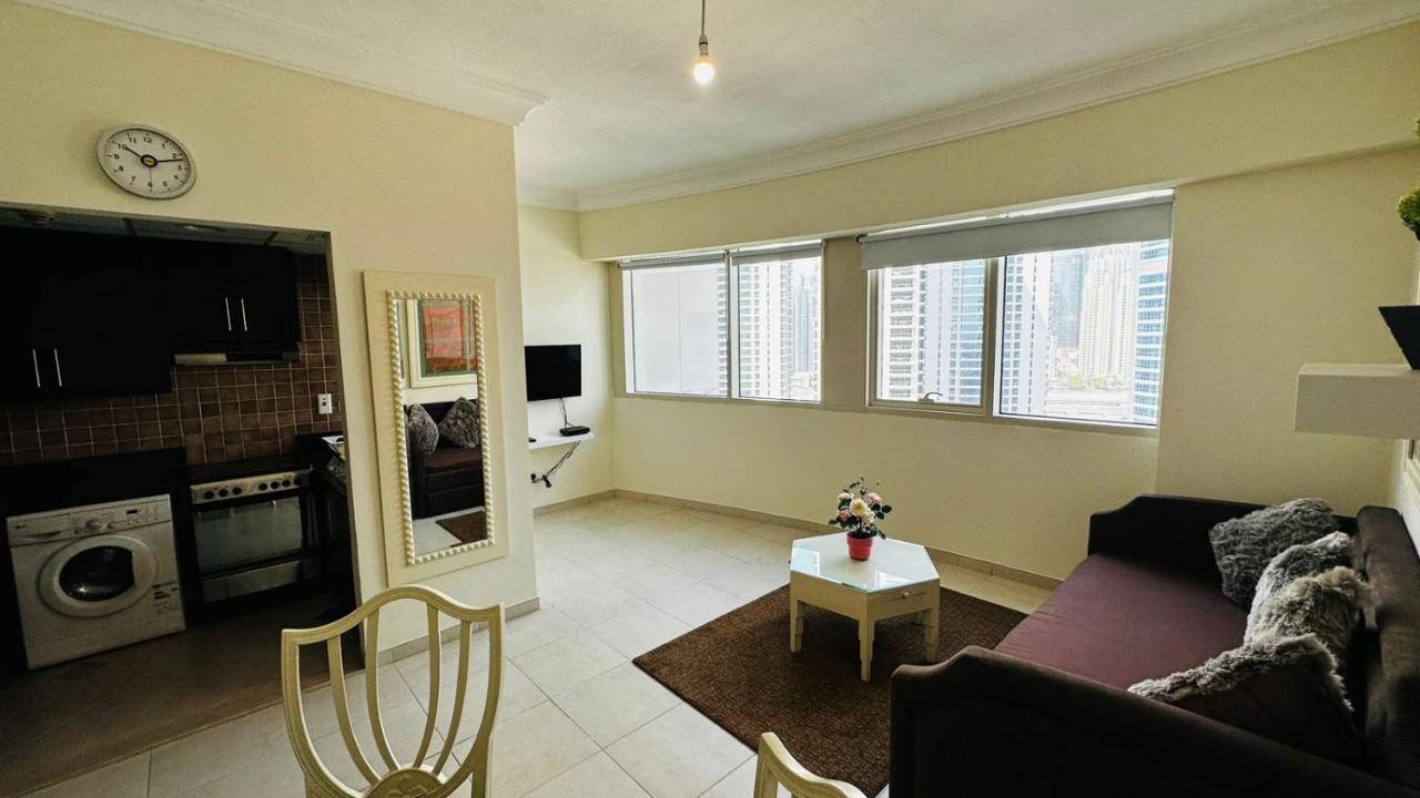 Apartamento Lakeshore Towers, Cluster Y , Jlt, 1bhk