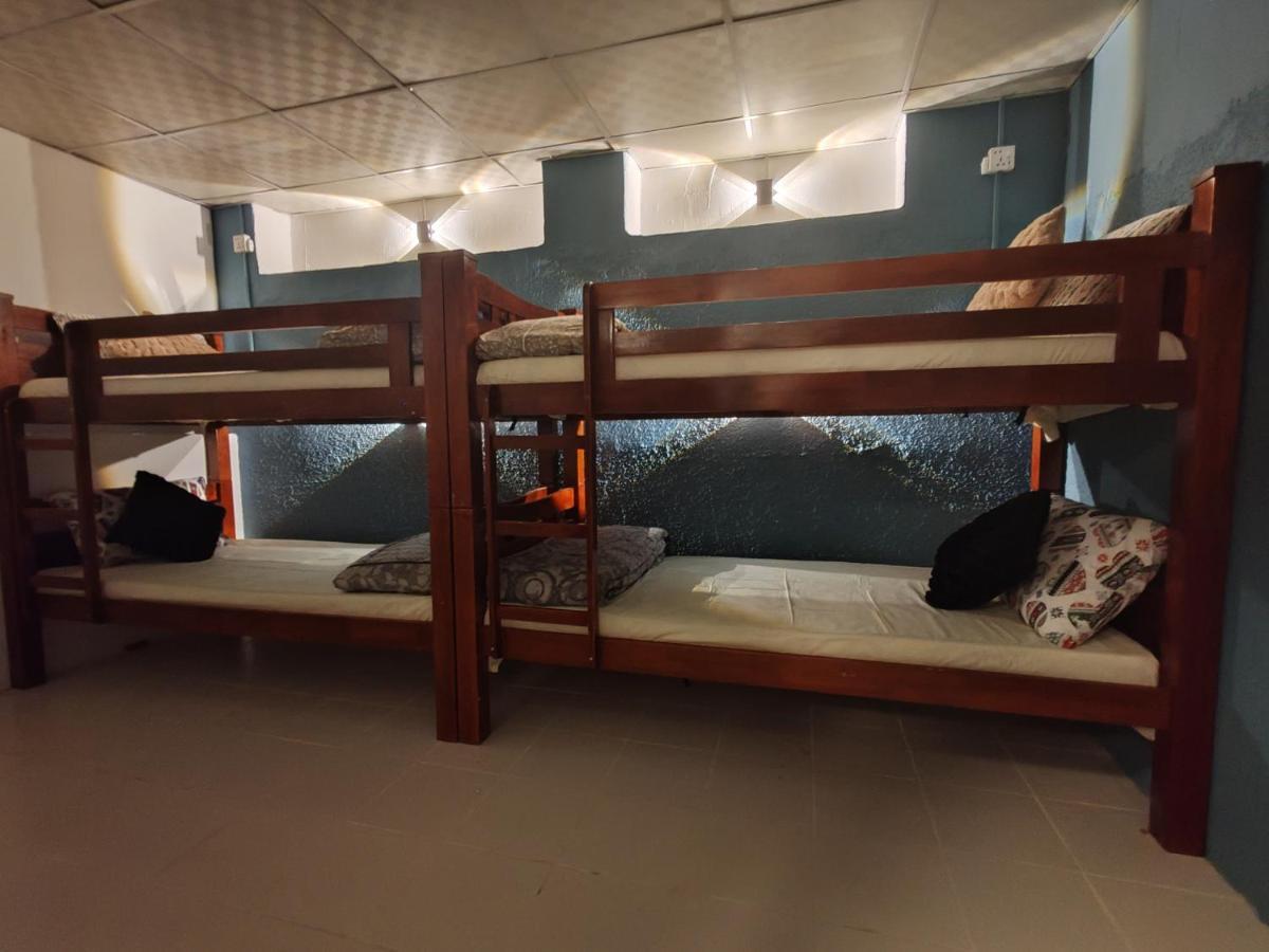 Qamar Deira Hostel Dubai