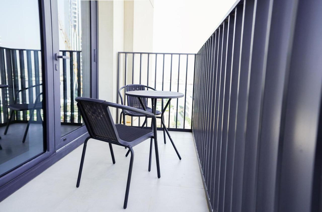 Citihome-1br With Large Living In Creek Horizon Apartamento