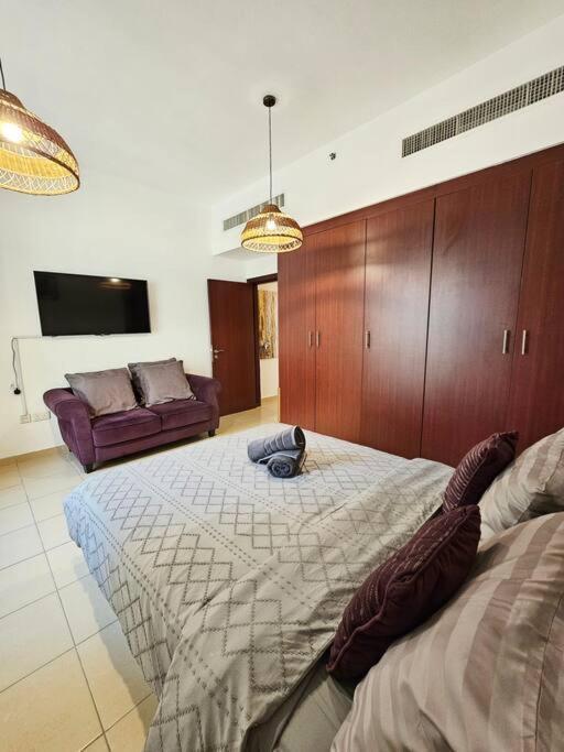 Luxury Jbr 172