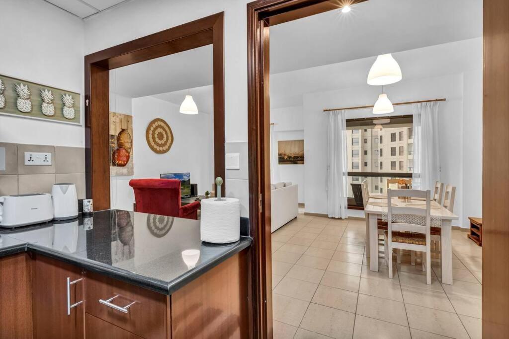 Modern 3br Flat In The Heart Of Jbr Dubái