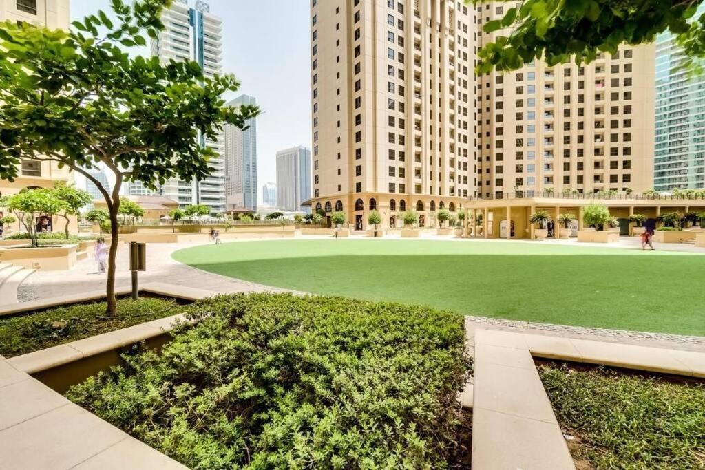 Apartamento Modern 3br Flat In The Heart Of Jbr Dubái