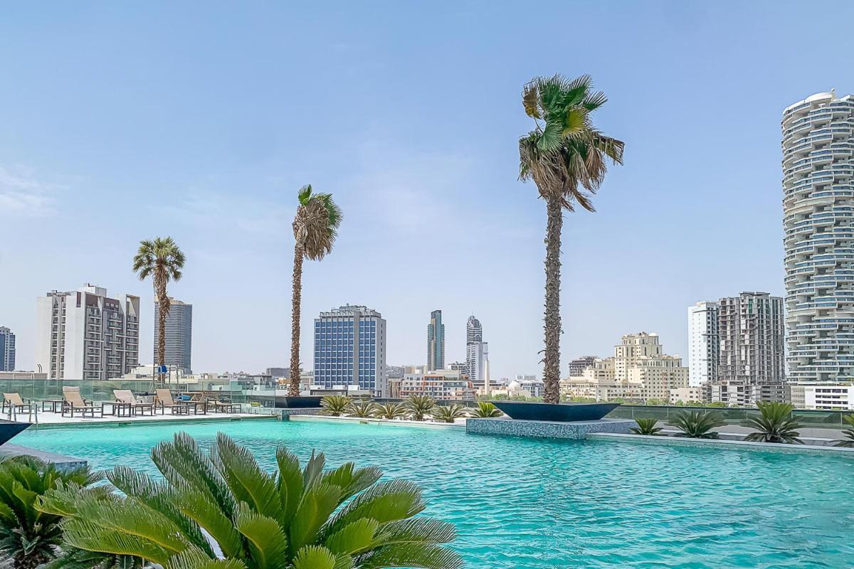 Frank Porter - Regina Tower Apartamento Dubai