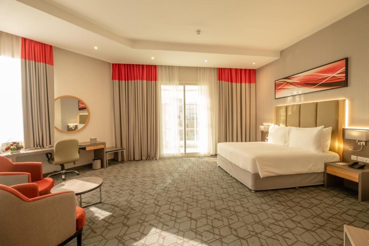 Peony Hotel 4*