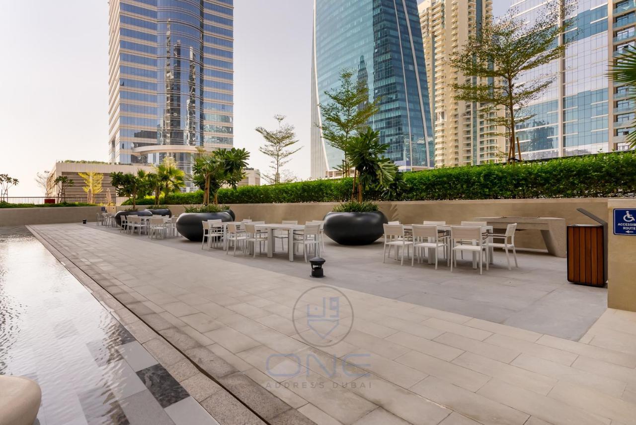 Lavish & Upgraded One Bedroom At Zada Tower! *