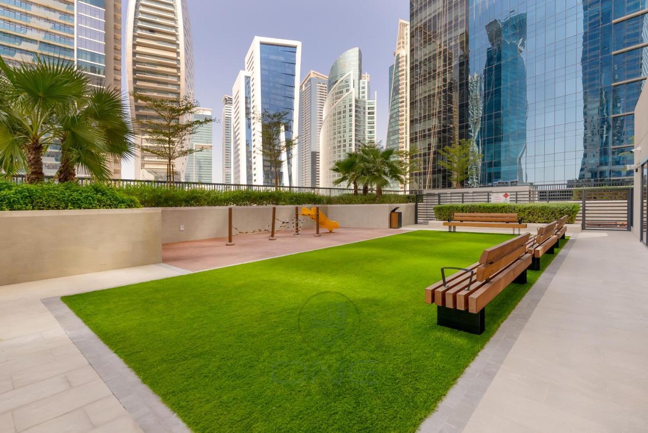 Lavish & Upgraded One Bedroom At Zada Tower! Dubaï