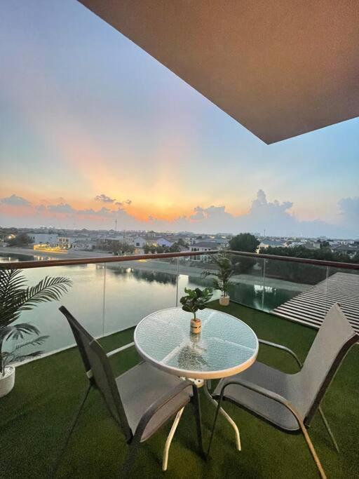 Sunset Lake - Rp Lejlighed Dubai
