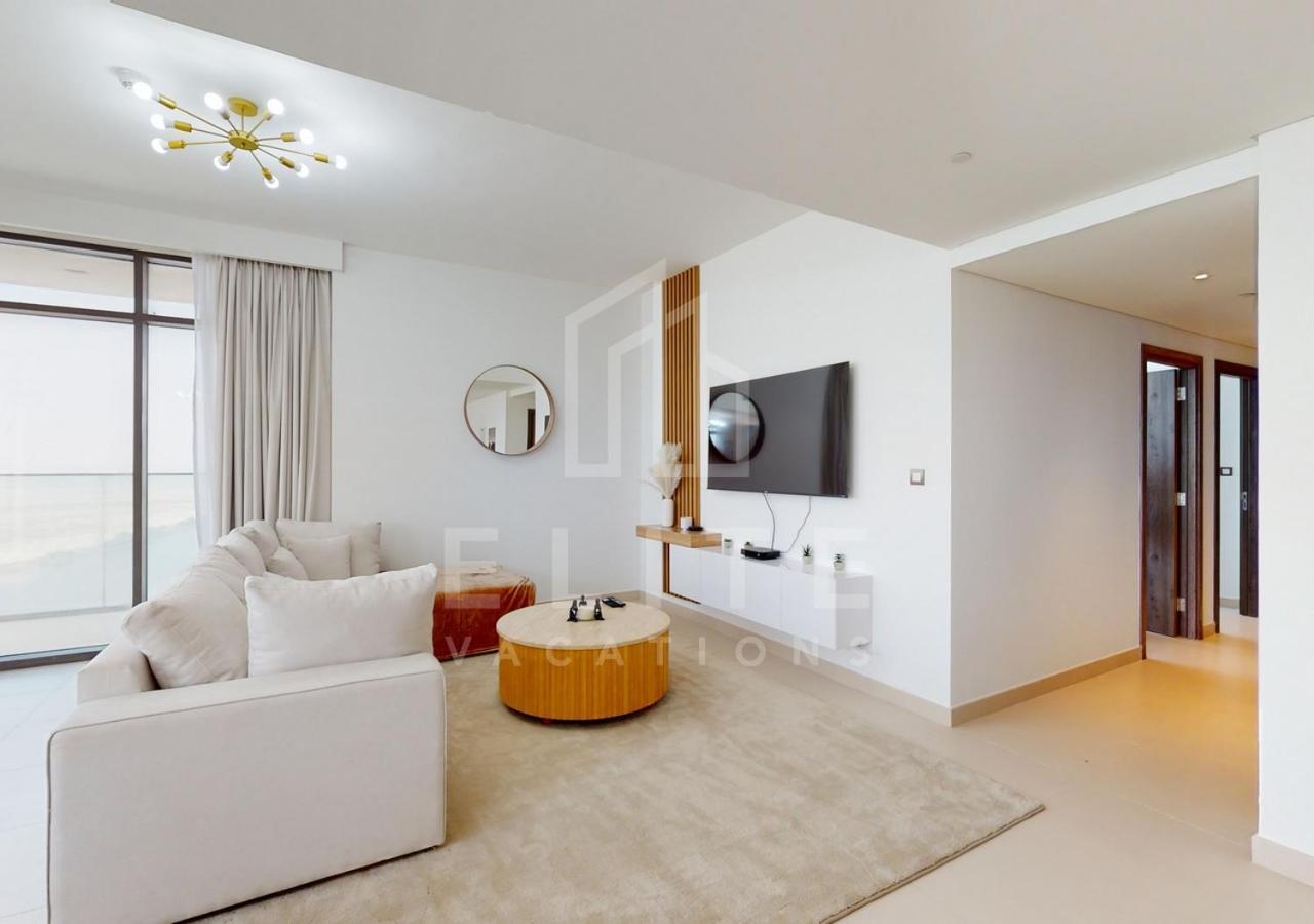 Full Burj And Creek Views Modern 4 Bed Upgraded Apartamento Dubái
